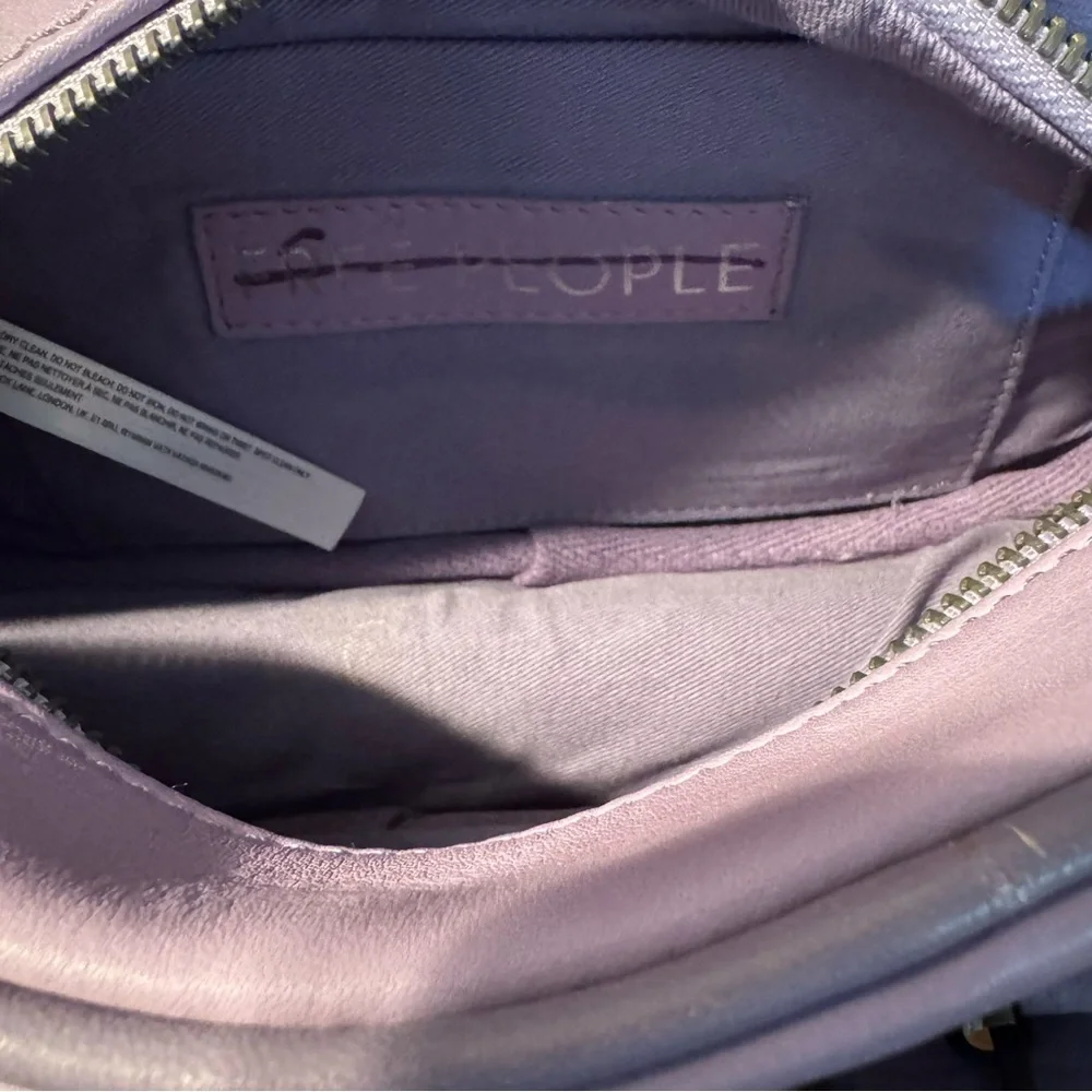 Free People Say Yes Lavender Leather Bag NWT - Picture 3 of 4